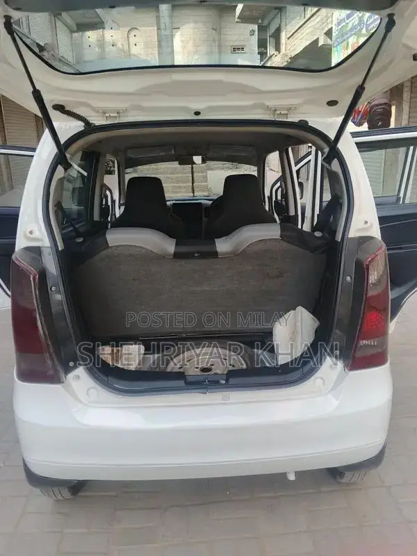 Suzuki Wagon VXR Compact Hatchback