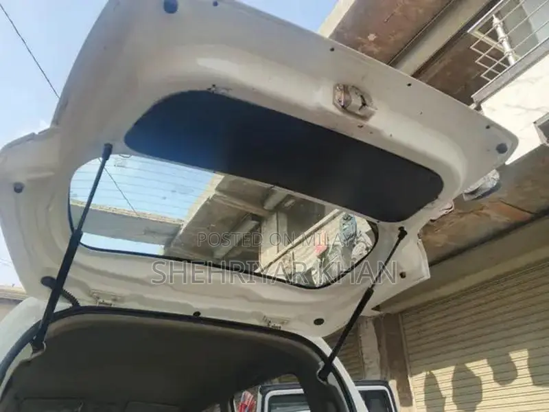 Suzuki Wagon VXR Compact Hatchback