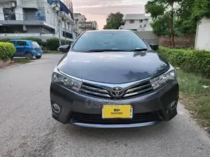 Toyota Corolla Altis Grande Sedan 1.8L Automatic
