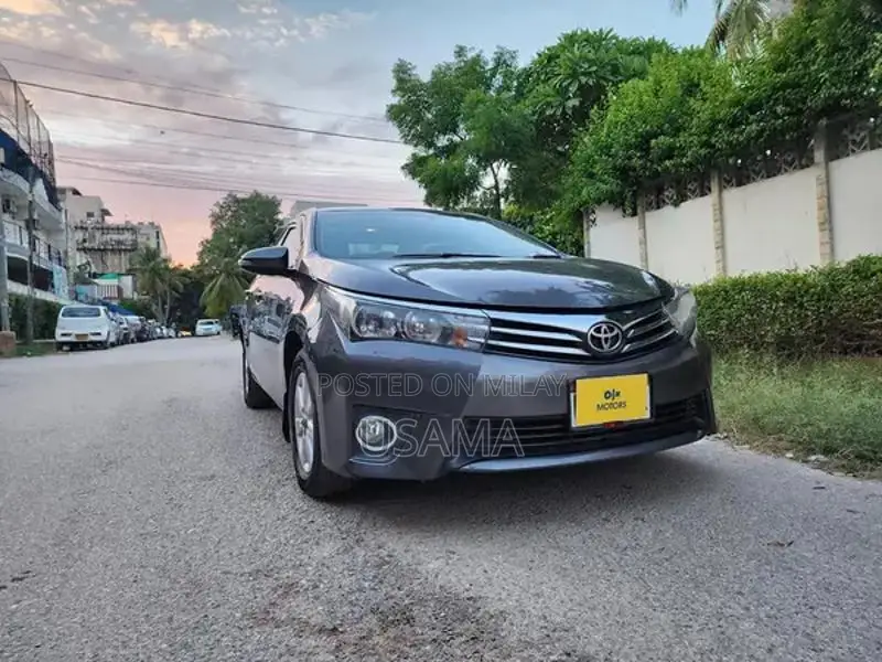 Toyota Corolla Altis Grande Sedan 1.8L Automatic