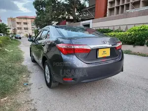 Toyota Corolla Altis Grande Sedan 1.8L Automatic