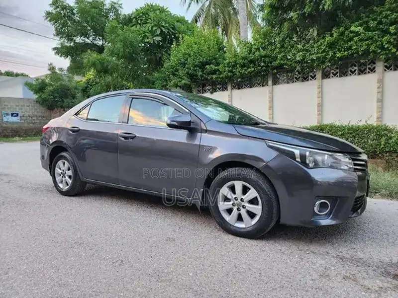 Toyota Corolla Altis Grande Sedan 1.8L Automatic