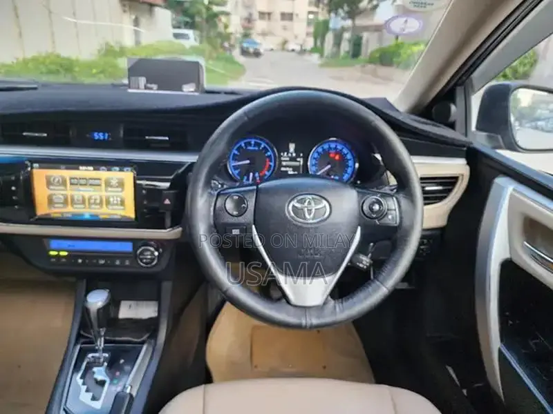 Toyota Corolla Altis Grande Sedan 1.8L Automatic