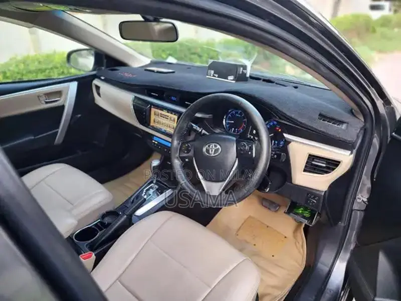 Toyota Corolla Altis Grande Sedan 1.8L Automatic