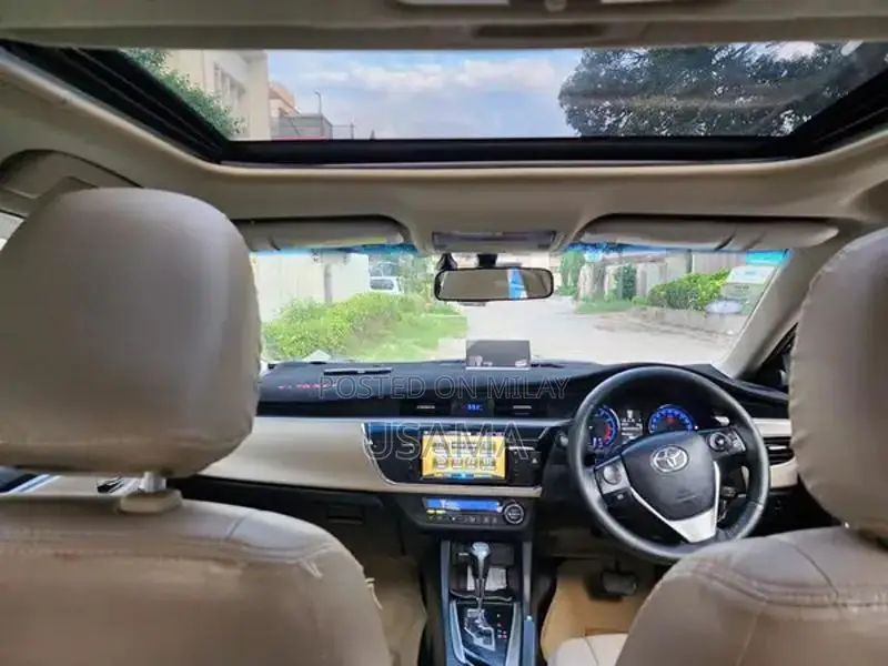 Toyota Corolla Altis Grande Sedan 1.8L Automatic