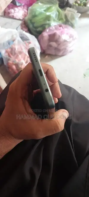 Vivo Y17s Smartphone - Nearly Pristine Condition