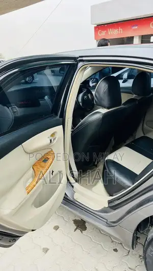 2013 Toyota Gli Sedan Islamabad Registered