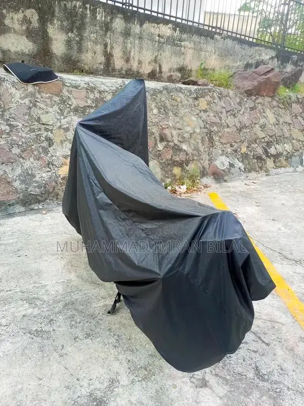 Honda CB 125F Motorcycle - Low Mileage Sporty Urban Bike