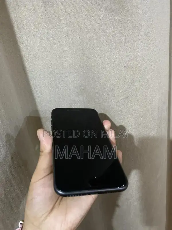 Apple iPhone 64GB Unlocked Smartphone with High Battery Health