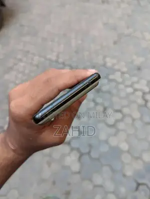 High Performance Smartphone with Large Storage