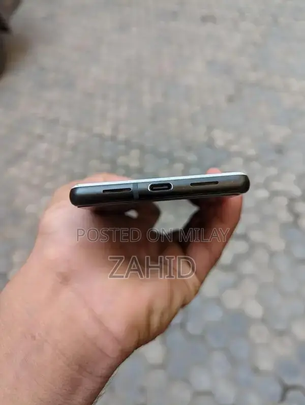 High Performance Smartphone with Large Storage