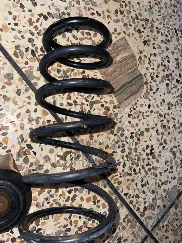 Suzuki Swift Front Left Side Suspension Shock Absorber