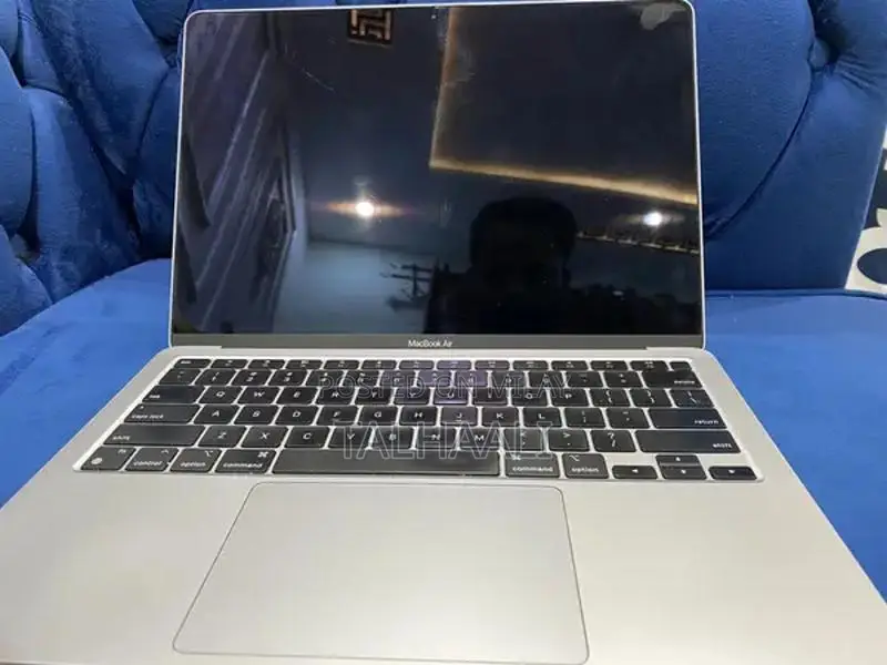 Apple MacBook Air M1 13-inch Laptop