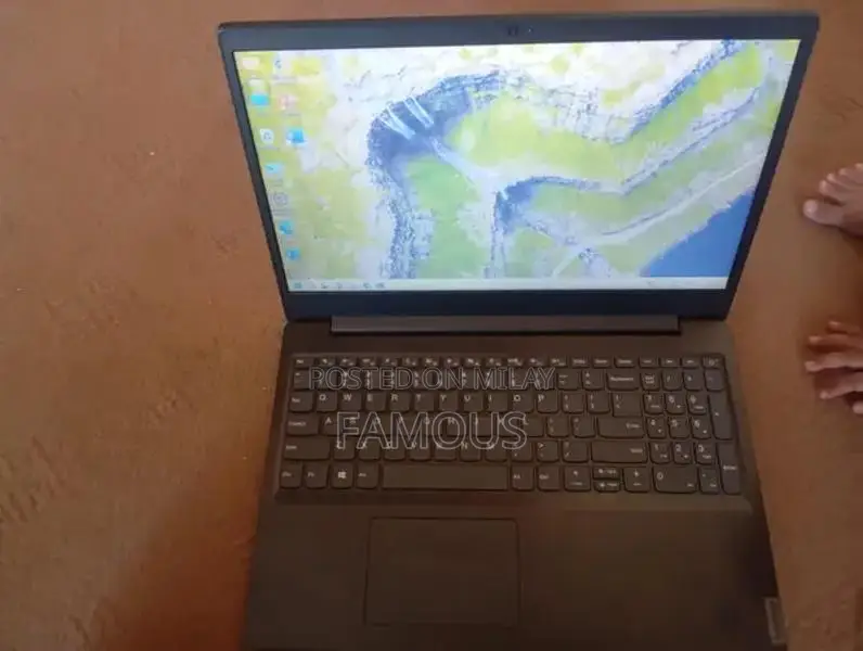 Slim Lenovo Laptop Core i5 8th Gen Ultra-Portable