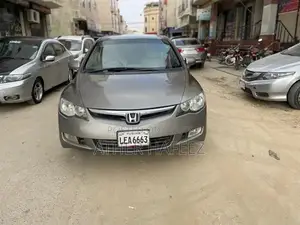 Photo - Honda Civic Reborn Sedan with Manual Transmission