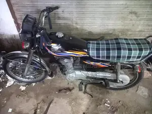 Photo - Genuine Engine Pack with Original Tank Side Cover