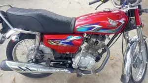 Honda CG 125 Motorcycle - 2021/2022 Model