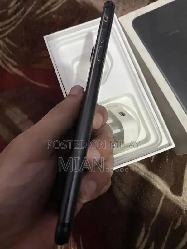Fully Functional Smartphone with Original Battery