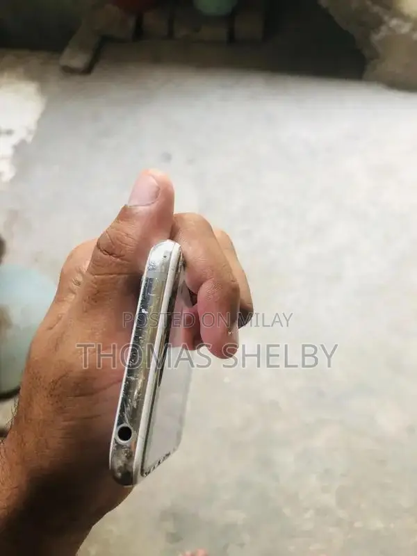 Aquos R2 Smartphone High Performance Mobile Device