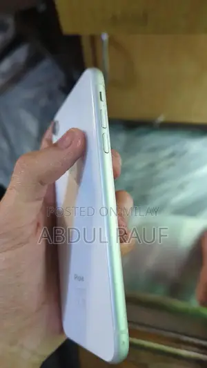 Apple iPhone XR 64GB iCloud Locked Smartphone