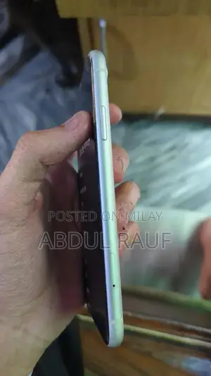 Apple iPhone XR 64GB iCloud Locked Smartphone