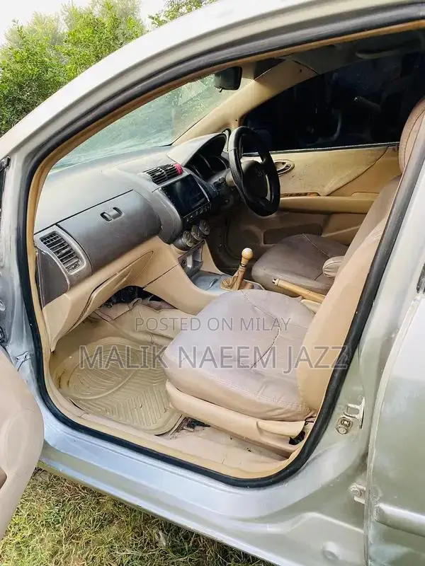 Honda City 2006 IDSI Sedan - Leather Interior, LCD Camera