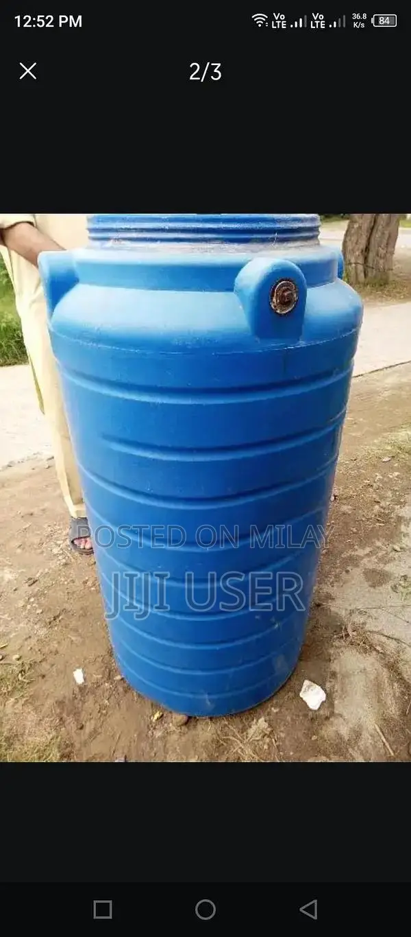 Large Water Tank - Good Condition Single Minor Repair Needed