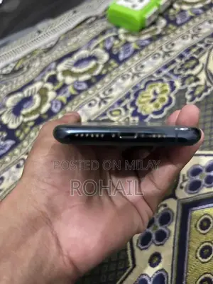 iPhone 11 Pro Midnight Green 64GB Unlocked Smartphone