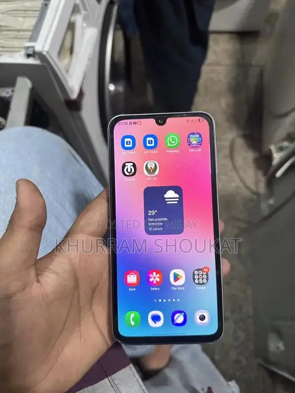 Smartphone Back Repair Service with Box and Charger