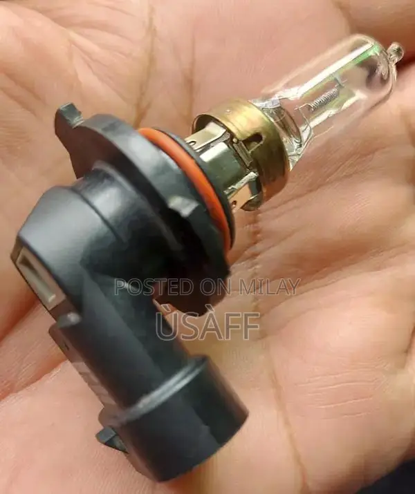 Toyota Aqua Genuine Headlight Bulbs Replacement Set (2 Pieces)