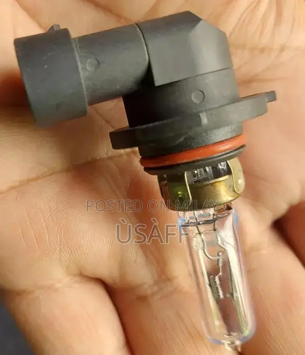 Toyota Aqua Genuine Headlight Bulbs Replacement Set (2 Pieces)