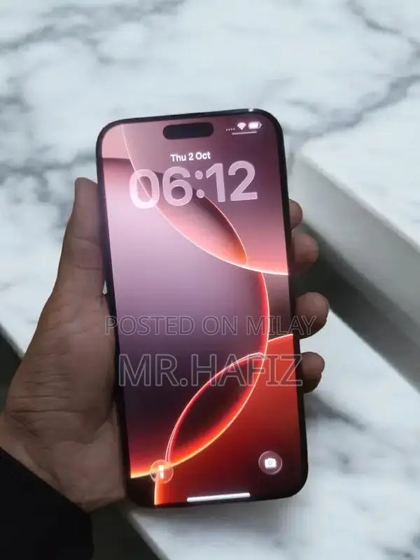 Apple iPhone Pro Max - Low Cycle High Health Smartphone