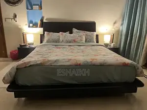 Modern Dark Wood Queen Bed Set with Silver Accents