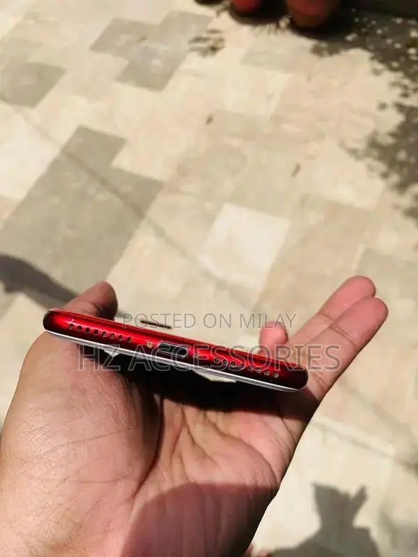 Apple iPhone 7 Plus 128GB Smartphone - Black