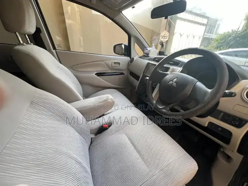 2013 Mitsubishi eK Wagon - Well Maintained Compact Car