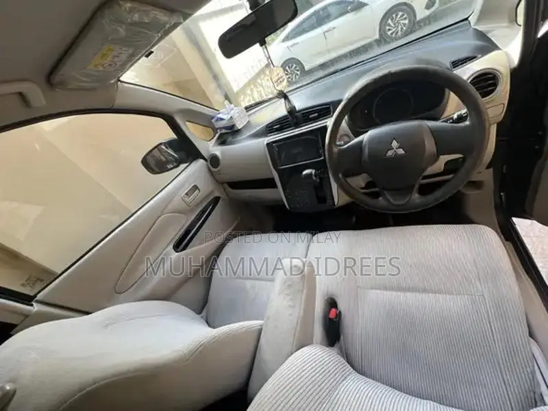 2013 Mitsubishi eK Wagon - Well Maintained Compact Car