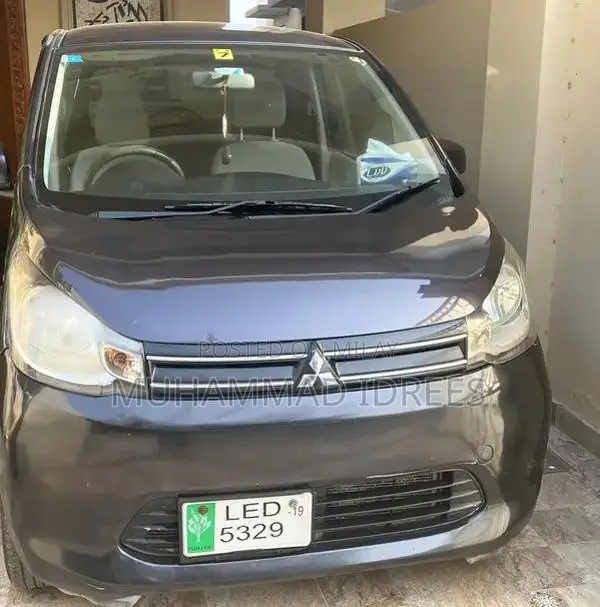 2013 Mitsubishi eK Wagon - Well Maintained Compact Car