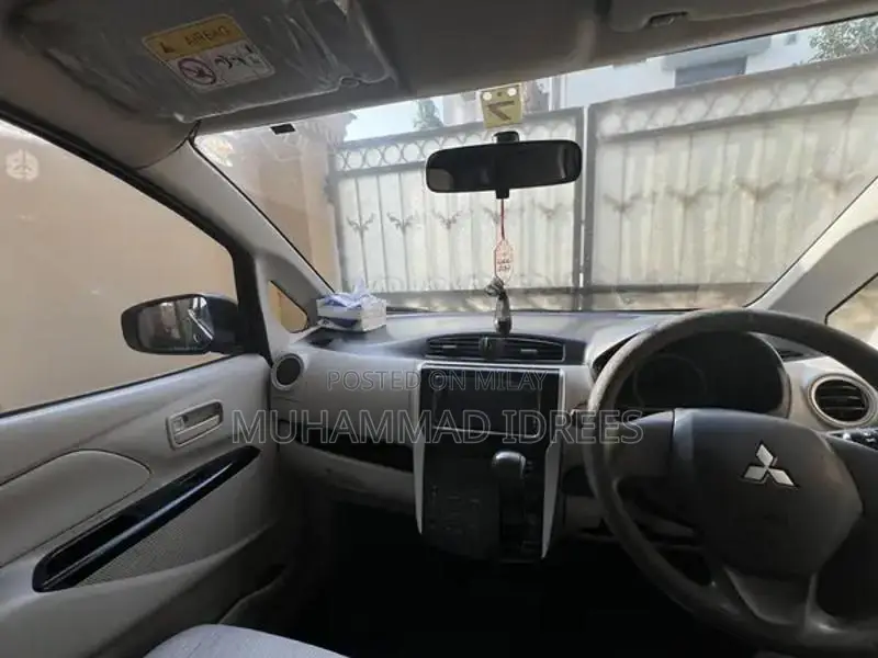 2013 Mitsubishi eK Wagon - Well Maintained Compact Car