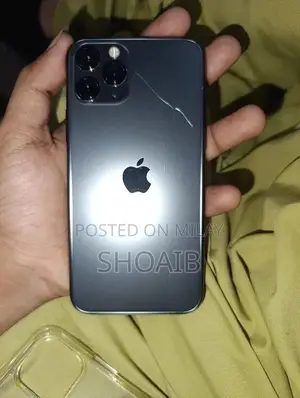 Apple iPhone 11 Pro 256GB Unlocked Smartphone