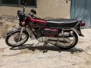 Photo - Honda CG 125 Motorcycle - 2022 Model Pristine Condition