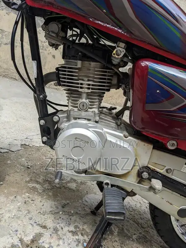 Honda CG 125 Motorcycle - 2022 Model Pristine Condition