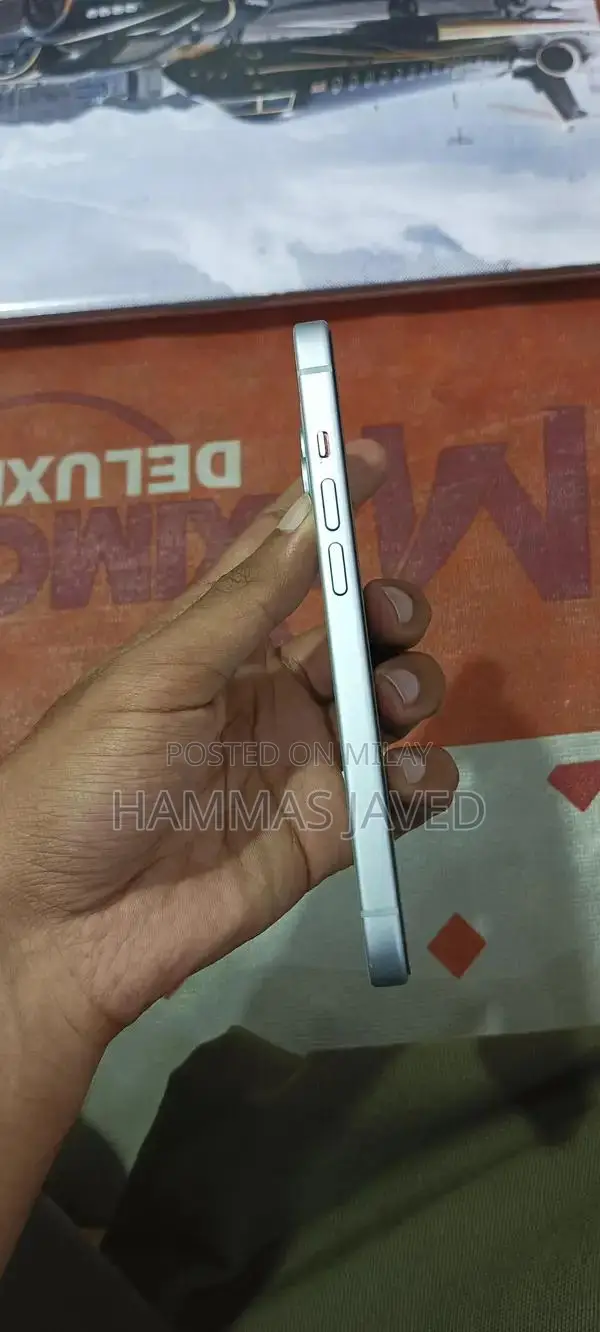 iPhone 15 128GB Pristine Condition High Battery Health