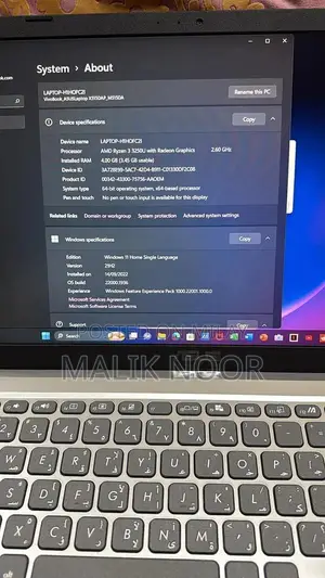 ASUS VivoBook 15 AMD Ryzen 3 Laptop