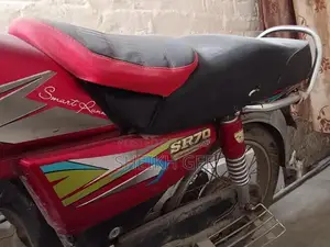 Photo - Hi Speed 70 Motorcycle - Reliable Two-Wheeler in Good Condition