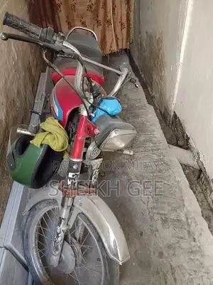 Hi Speed 70 Motorcycle - Reliable Two-Wheeler in Good Condition