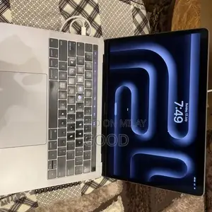 Apple MacBook Pro 2018 13-inch Laptop