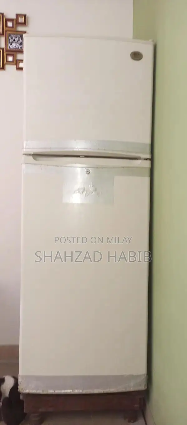 LG Used Refrigerator - Excellent Condition Home Appliance