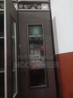 Kitchen Crockery Divider with Multiple Compartments