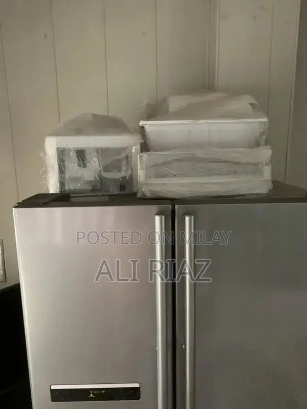 Samsung Double Door Refrigerator - Large Capacity Imported Appliance
