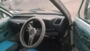 Everydaba 2004 Classic Model Sedan